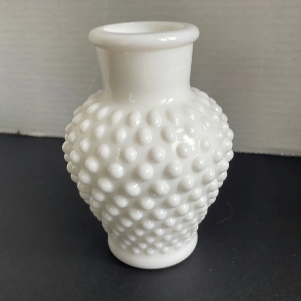 FENTON HOBNAIL milk glass SMALL VASE
